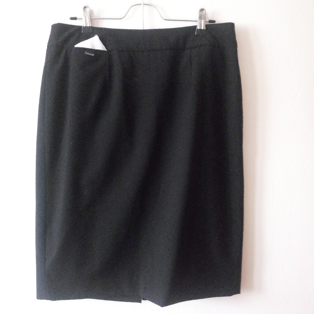Calvin Klein pencil skirt